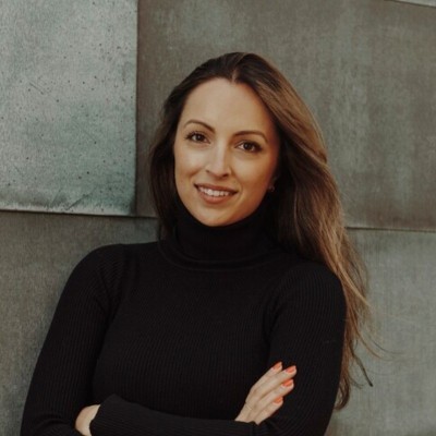 Newsha